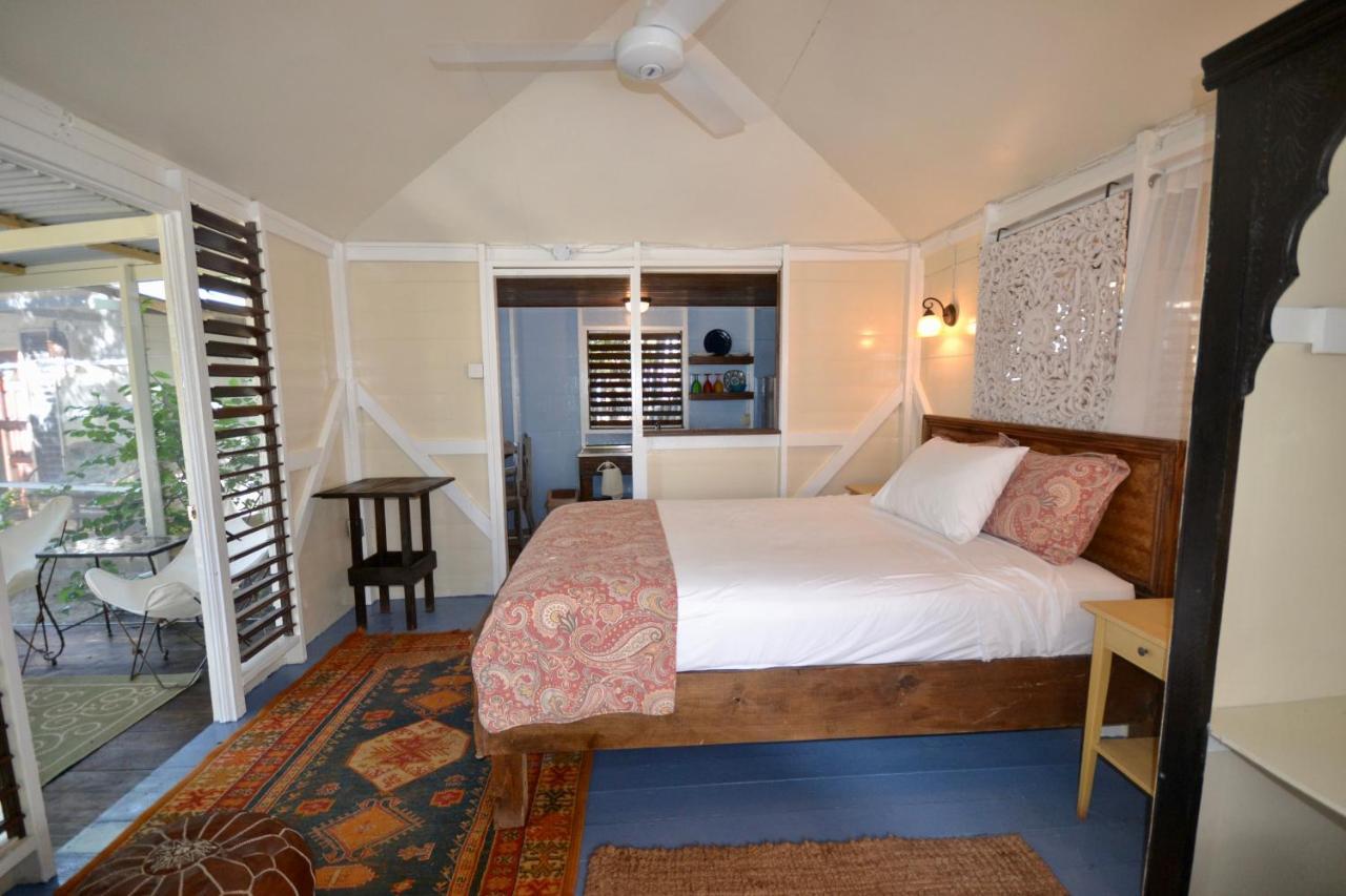 Katamah Beachfront Guesthouse Пляж Сокровищ Экстерьер фото